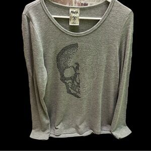 Vocal Women’s Gray Long Sleeve Skull Tee size S